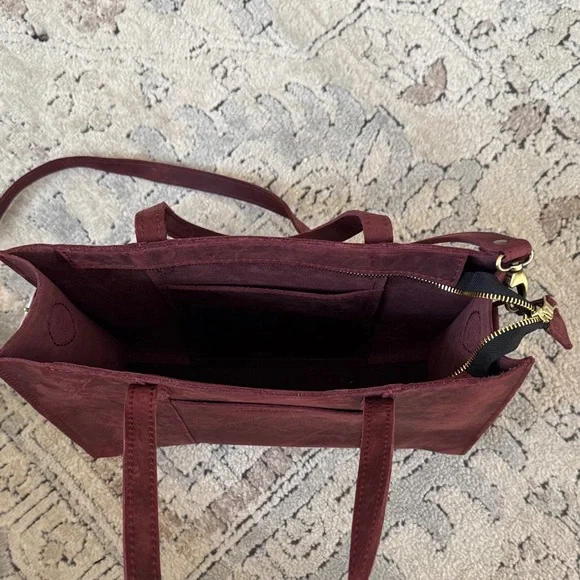 Portland Leather Burgundy Tote Bag - Picture 5 of 5